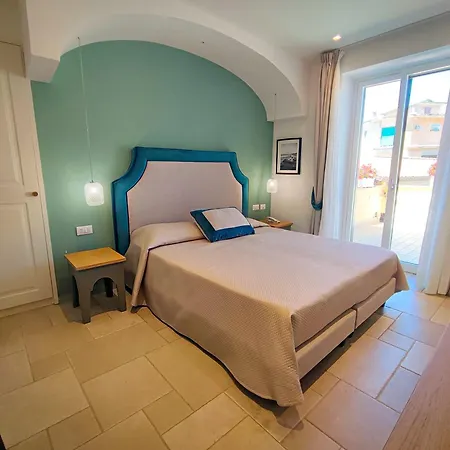 La Pergola 3* Santa Maria di Castellabate